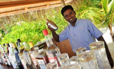Kandooma Maldives Resort Bar