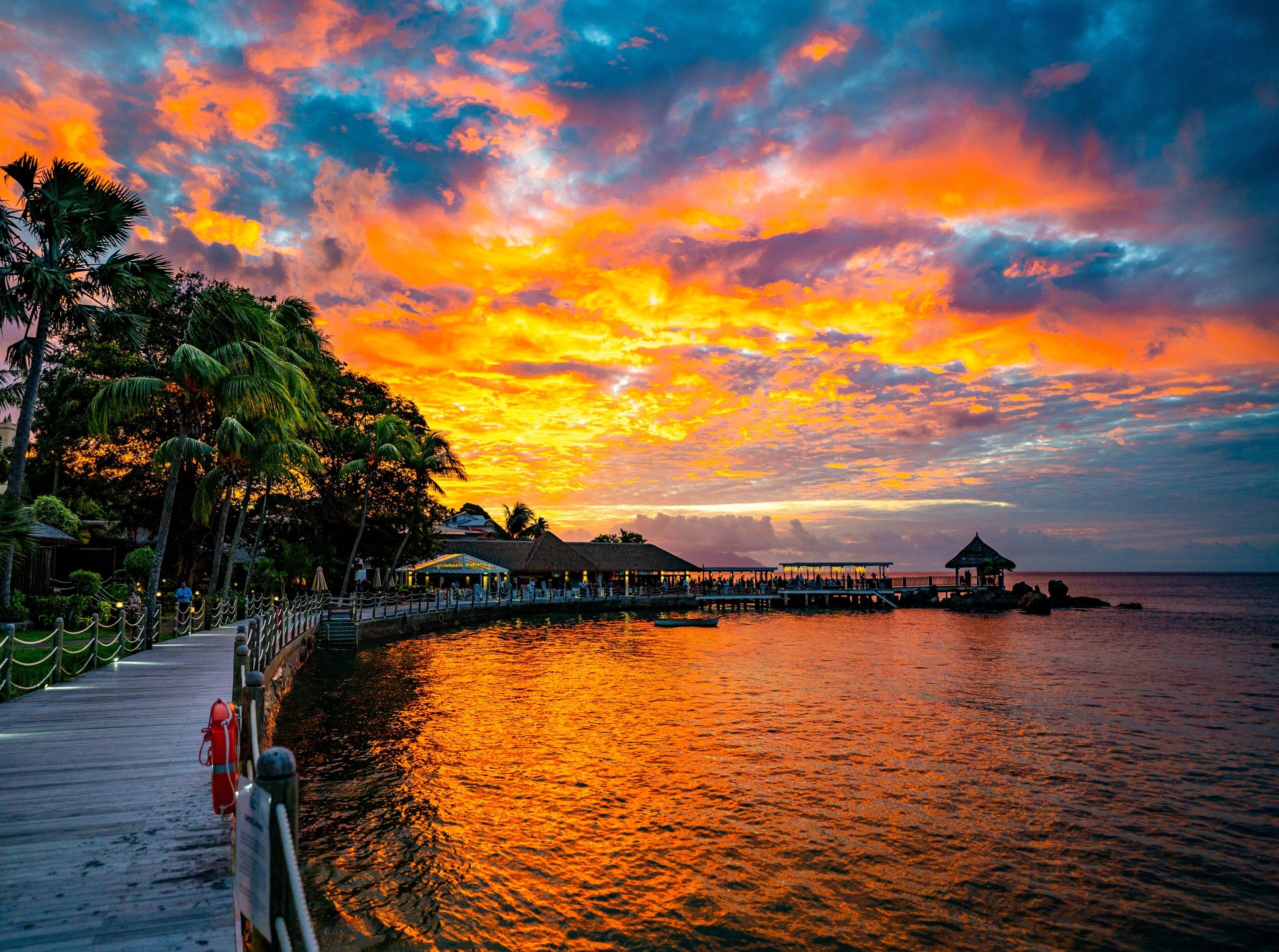 Fishermans Cove Resort Seychelles Sunset Walk