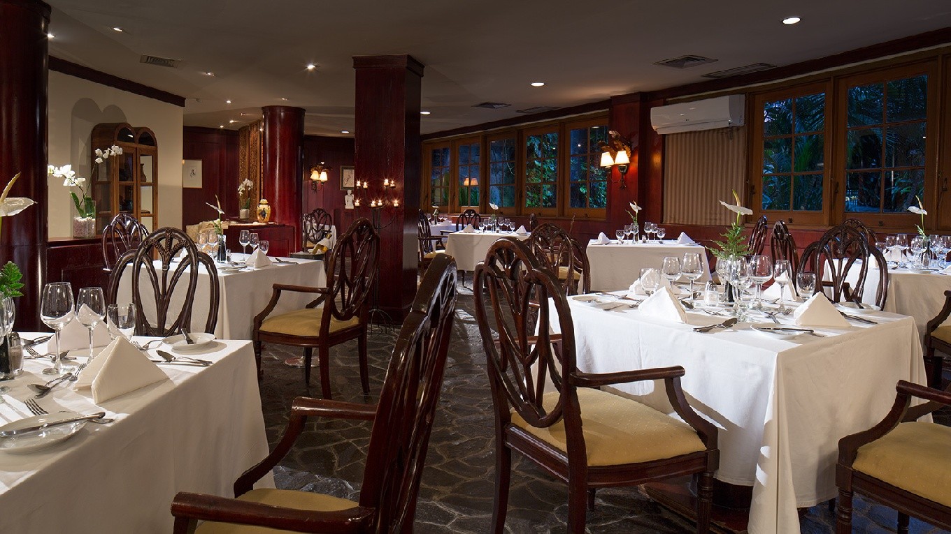 Grand Mirage Resort Bali Restaurant Bar