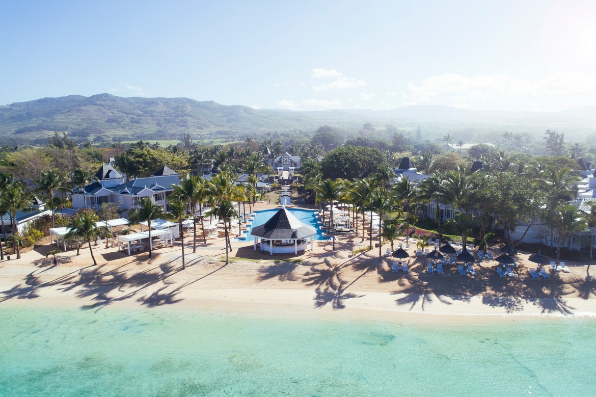 Heritage Le Telfair Golf Wellness Resort Mauritius Sea Beach Pool Bar View