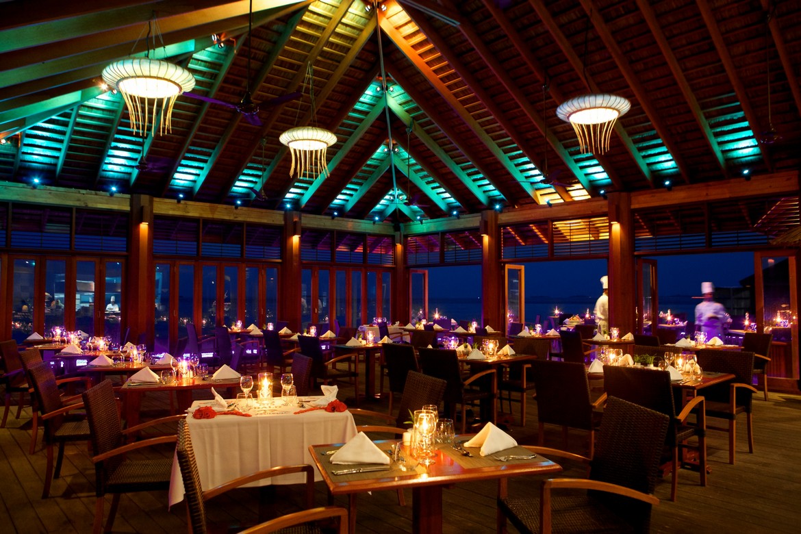 Kuredu Island Resort Spa Maldives Dinner Restaurant