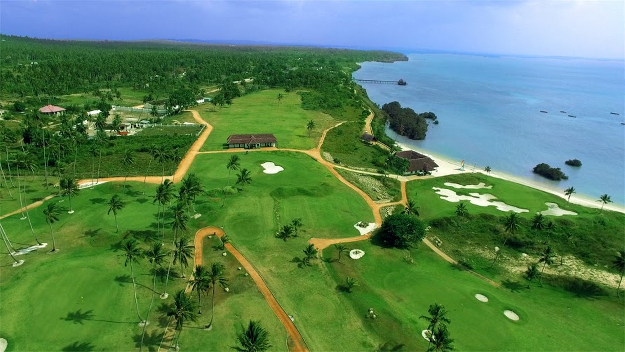 Sea Cliff Resort Spa Zanzibar Golf Course View
