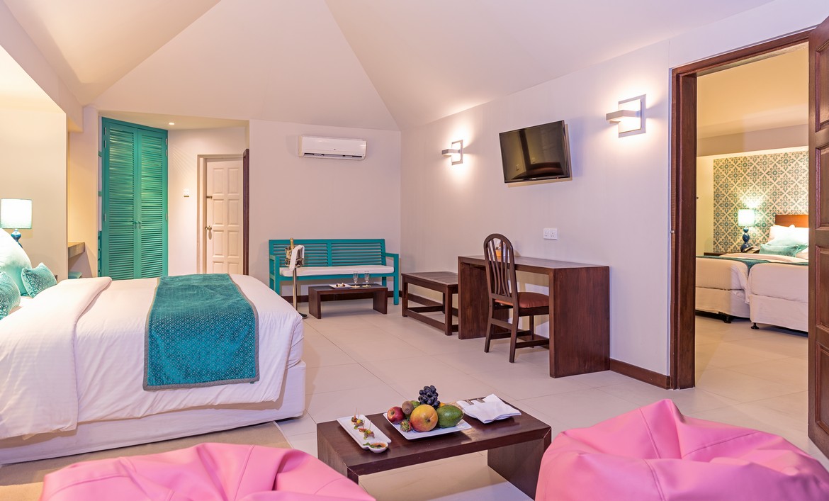 blue rooms interleading adaaran select hudhuranfushi maldives