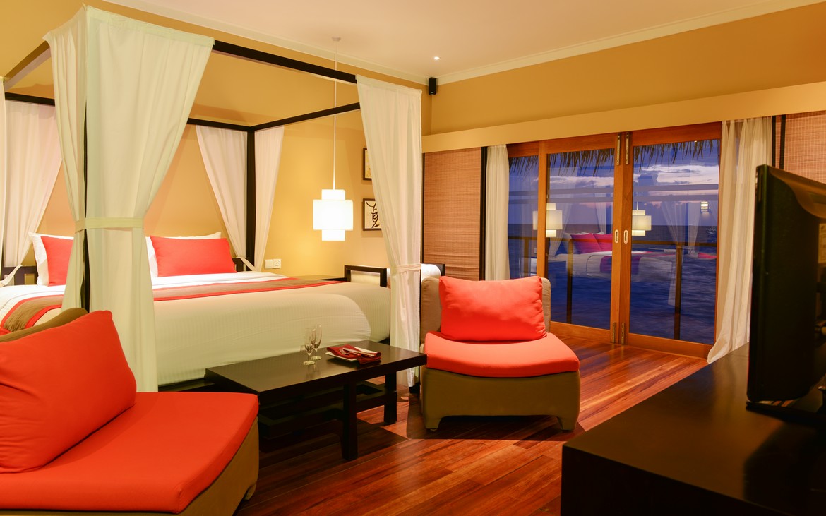 red room water villa adaaran select hudhuranfushi maldives