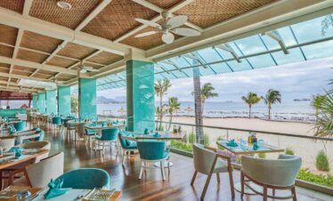 Intercontinental Mauritius Resort Breakfast