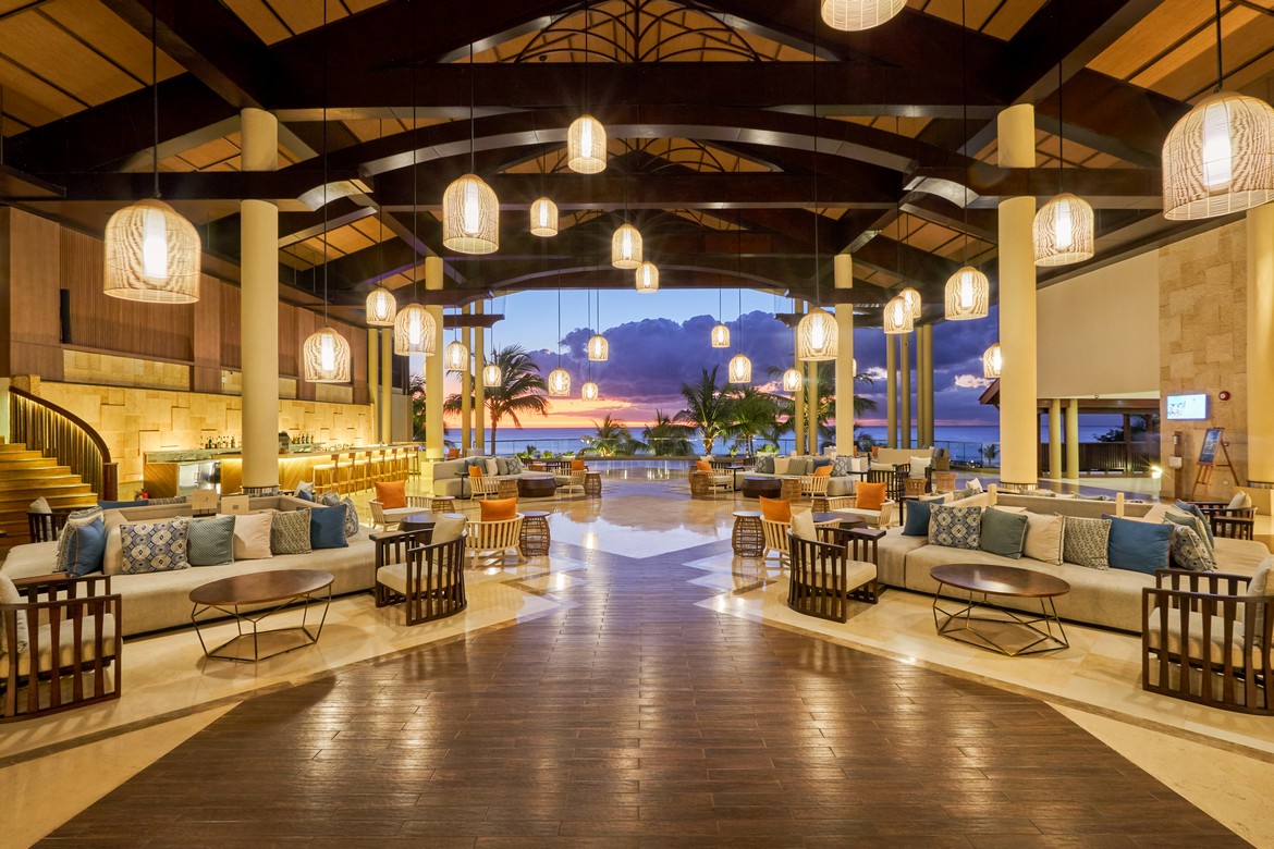 Intercontinental Mauritius Resort Lobby