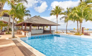 Intercontinental Mauritius Resort Pool Bar