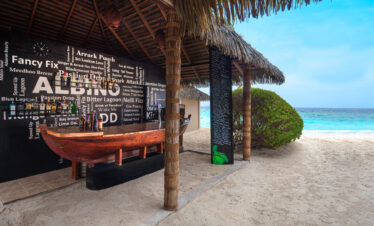 Beachside bar at Adaaran Meedhupparu with ocean view