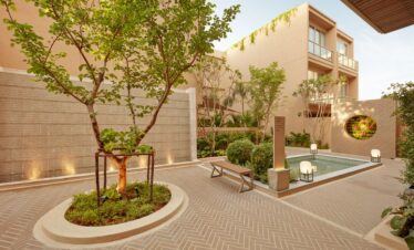 Courtyard garden at Marasca Samui with lush greenery
