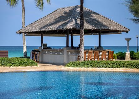 Poolside bar at Katathani offering refreshments with ocean views