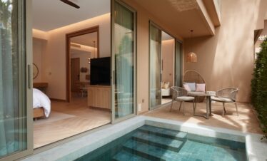 Private plunge pool with villa at Marasca Samui