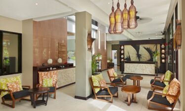 Doubletree by Hilton stylish lobby with modern decor