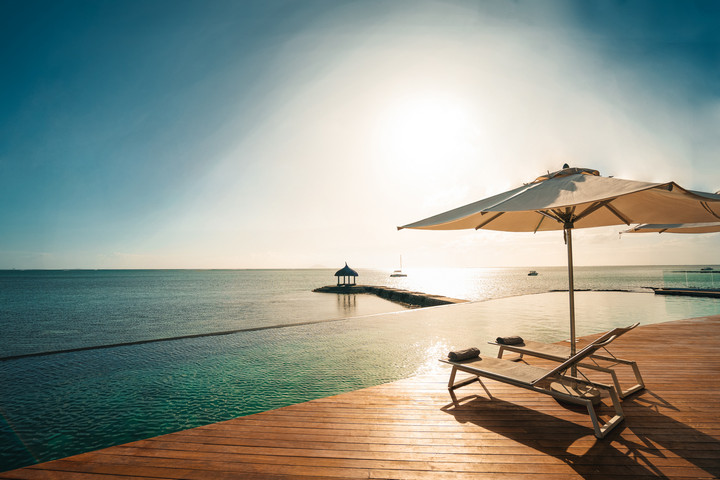 Infinity pool at Veranda Paul & Virginie