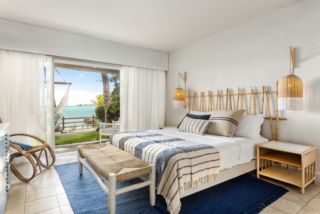 Lagoon Attitude Mauritius room with ocean view and hammock outside
