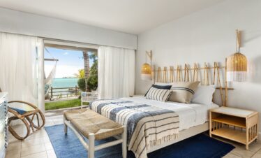 Lagoon Attitude Mauritius room with ocean view and hammock outside