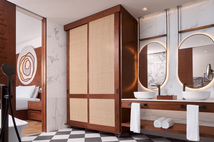 Luxurious bathroom design at Nirvana at Le Meridien Ile Mauritius featuring modern amenities