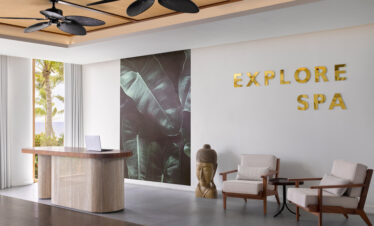 Spa reception area at Nirvana At Le Meridien Ilse Mauritius inviting guests to unwind and rejuvenate