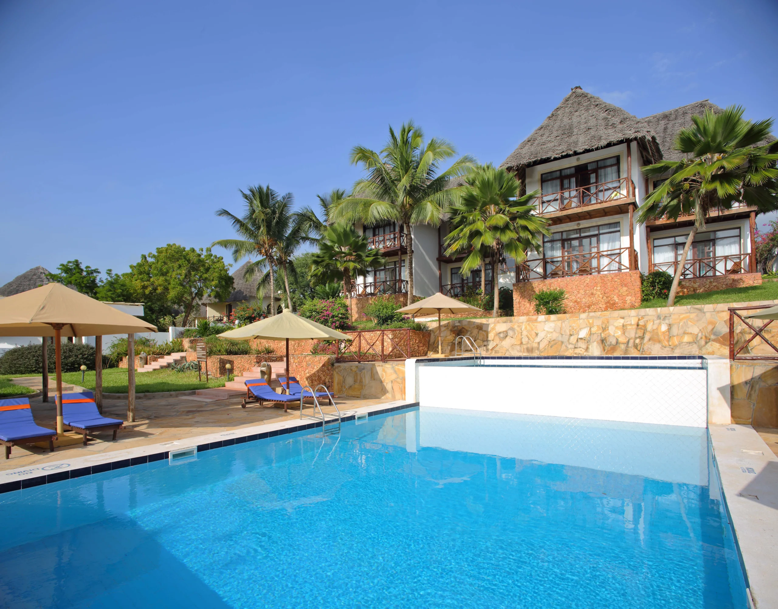 Sultan Sands Zanzibar sunny beachfront pool